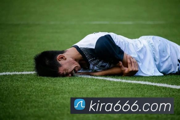 武里南足球俱乐部备战关键战役阵容调整与晋级前景解析